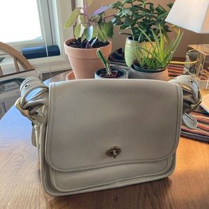 Vintage Coach Saddle bag - Tan